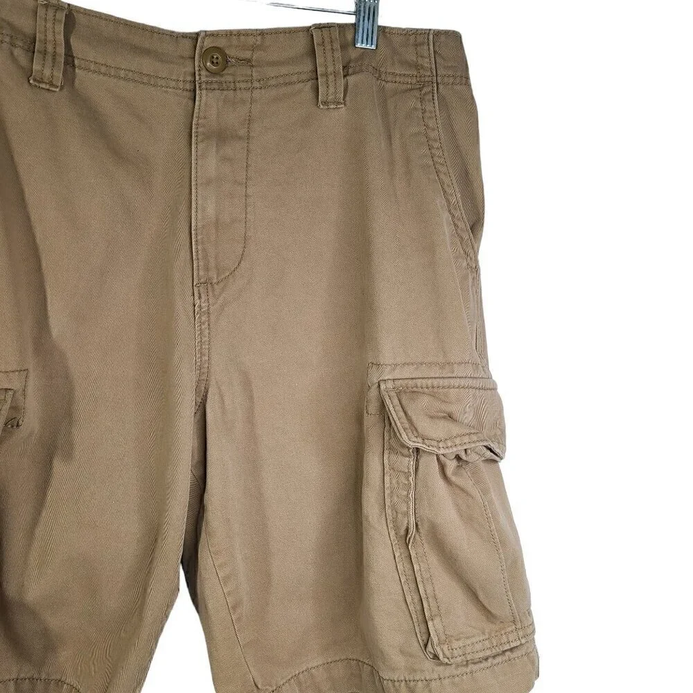 Old Navy Vintage Khaki Brown Classic Cargo Broken In Shorts Outdoor Wear